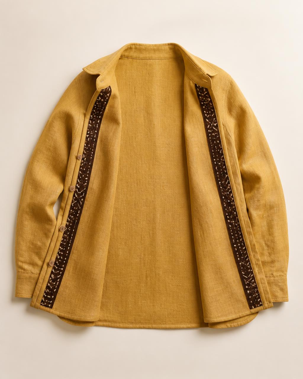 Chest Rail Linen Shirt — Women, 05 Interior (view 5 of 7). Interior: lining, facings and the concealed closure.