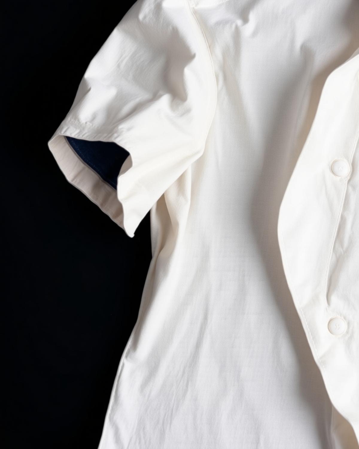 Heritage Notch Shirt — Men, 05 Interior (view 5 of 7). Interior: lining, facings and the concealed closure.