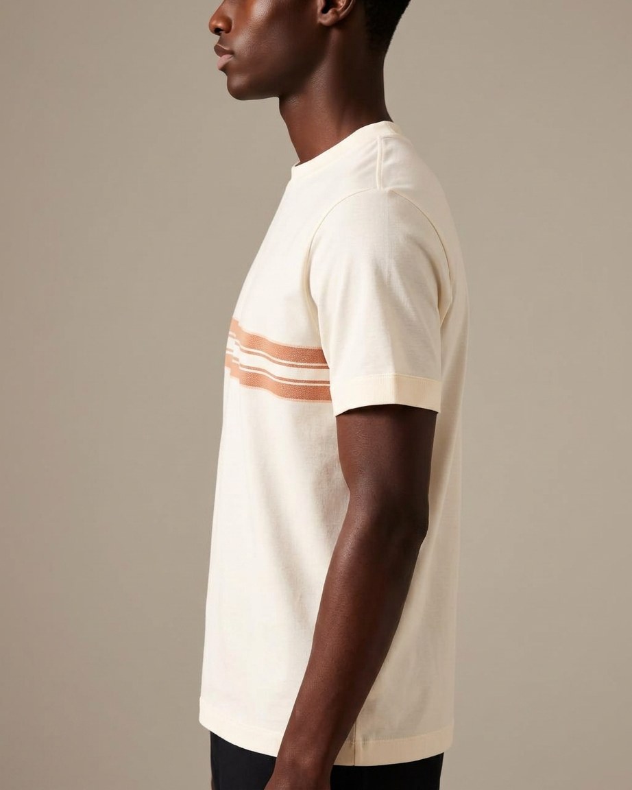 Heritage Stripe Tee — Men, 03 Right (view 3 of 7). Right profile: waist shaping, pocket line and the house Z mark.