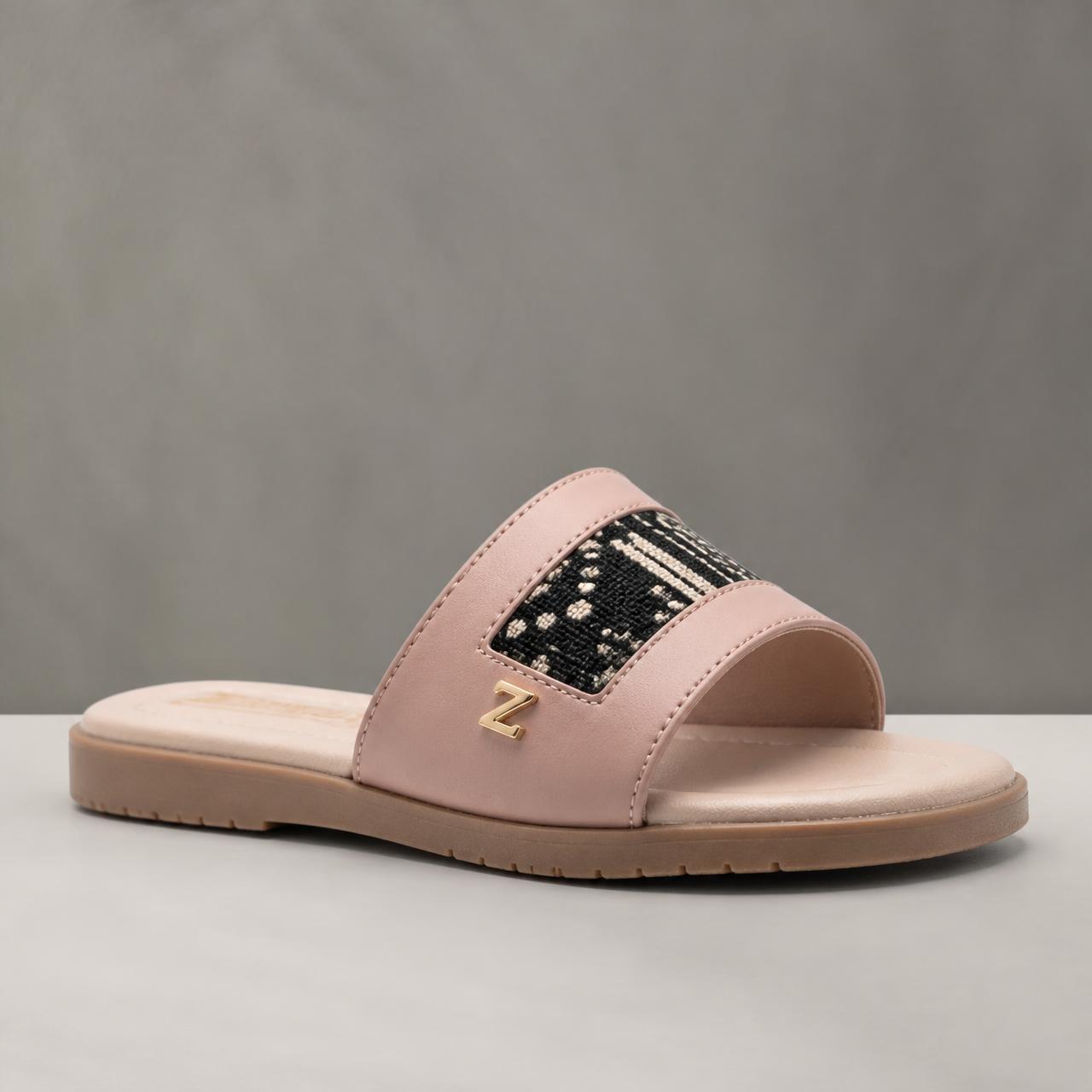 Bloom Heritage Slide · Girls — Girls — House · Z-Vibe Luxury Slippers™ seven-view specification plate; showing 01 Front, 02 Left, 03 Right, 04 Back, 05 Interior, 06 Inner tags, 07 Fabric detail. — 01 Front, Blush / Black Bogolan