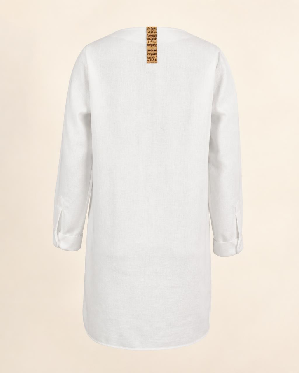 Medallion Column Linen Tunic — Women, 04 Back (view 4 of 7). Back view: yoke, centre seam and the hem finish.