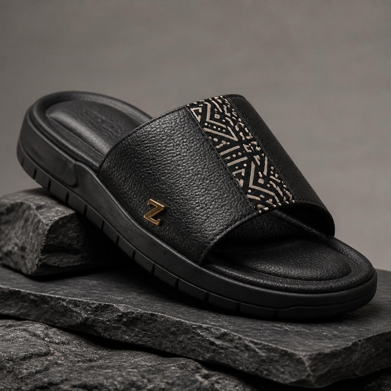 Legacy Comfort Slide — Men — House · Z-Vibe Luxury Slippers™ seven-view specification plate; showing 01 Front, 02 Left, 03 Right, 04 Back, 05 Interior, 06 Inner tags, 07 Fabric detail. — 01 Front, Onyx / Ivory Bogolan