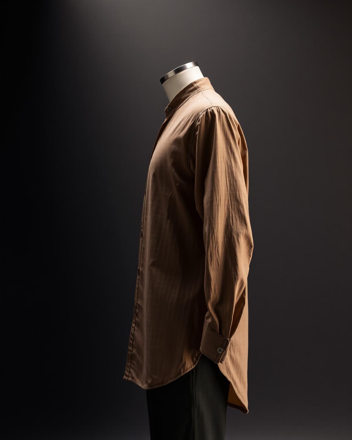 Quiet Crown Shirt — Men, 03 Right (view 3 of 7). Right profile: waist shaping, pocket line and the house Z mark.