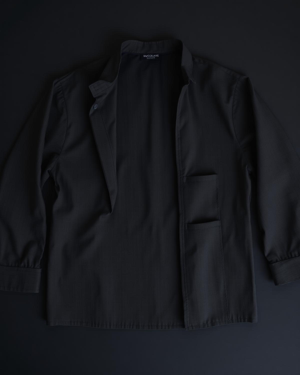 Regal Frame Shirt — Men, 05 Interior (view 5 of 7). Interior: lining, facings and the concealed closure.
